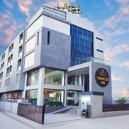 Kings Kraft Tremezzo Inn, Somnath Somnāth Exterior foto