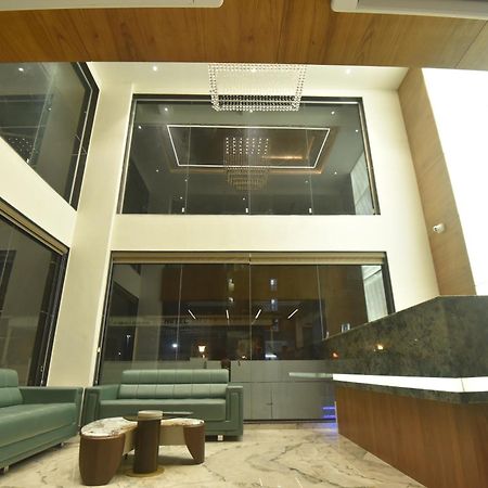Kings Kraft Tremezzo Inn, Somnath Somnāth Exterior foto