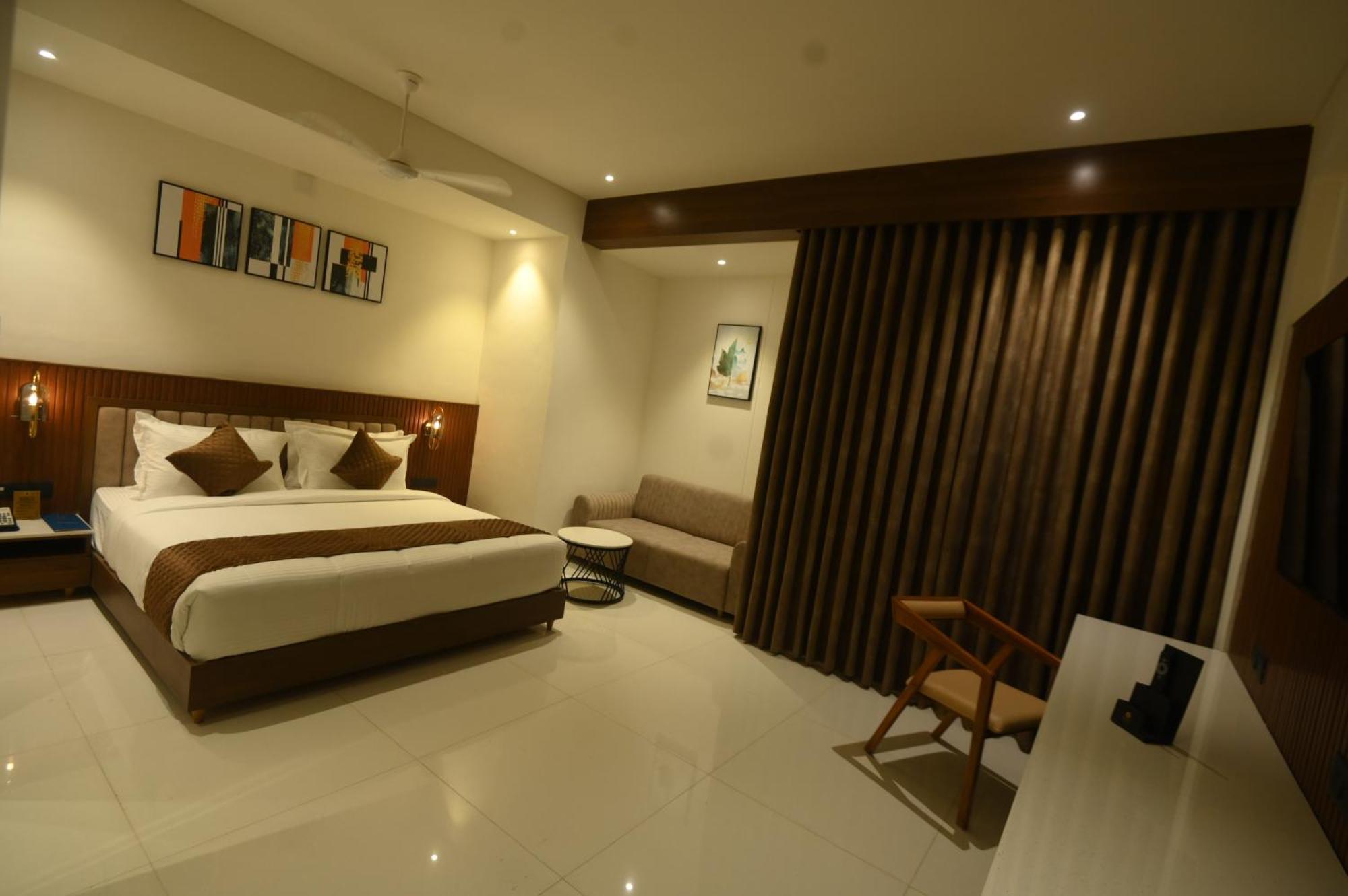 Kings Kraft Tremezzo Inn, Somnath Somnāth Exterior foto